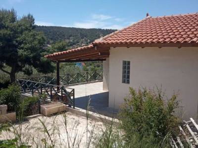 ΜΟΝΟΚΑΤΟΙΚΙΑ 110ΤΜ  350.000ΕΥΡΩ