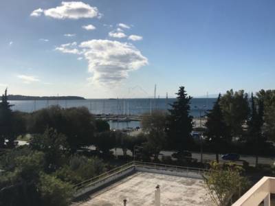 ΡΕΤΙΡΕ  90ΤΜ  1.500ΕΥΡΩ