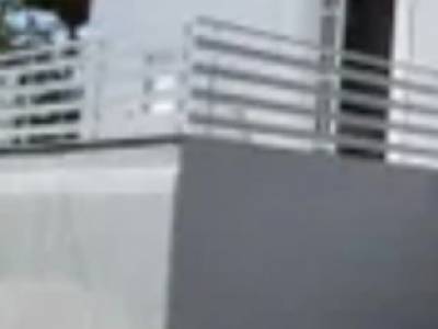 ΜΟΝΟΚΑΤΟΙΚΙΑ 100ΤΜ  300.000ΕΥΡΩ