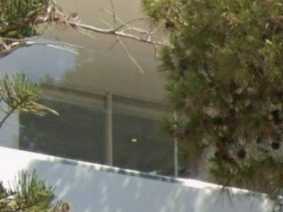 ΜΕΖΟΝΕΤΑ 212ΤΜ  1.700.000ΕΥΡΩ