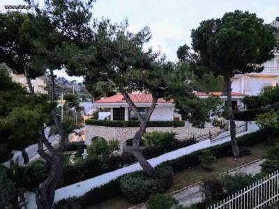 ΜΟΝΟΚΑΤΟΙΚΙΑ 400ΤΜ  3.000.000ΕΥΡΩ