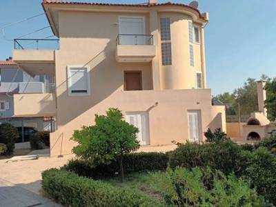 ΜΟΝΟΚΑΤΟΙΚΙΑ 170ΤΜ  1.500ΕΥΡΩ
