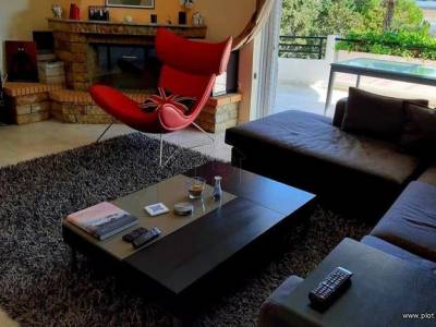 ΟΡΟΦΔΙΑΜΕΡΙΣΜΑ 100ΤΜ  1.400ΕΥΡΩ