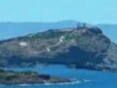 ΟΙΚΟΠΕΔΟ 5.200ΤΜ  1.000.000ΕΥΡΩ