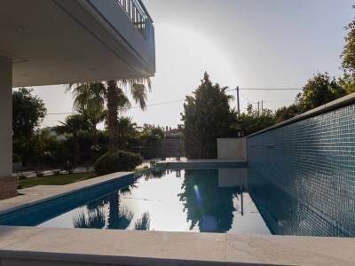 ΜΟΝΟΚΑΤΟΙΚΙΑ 300ΤΜ  5.000ΕΥΡΩ